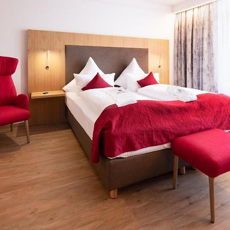 Appartment Hotel Victoria Bad Füssing Exteriör bild